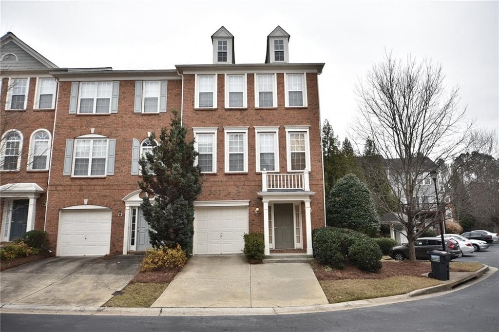 6351 Views Trace 6351, Peachtree Corners, GA 30092 — most recent listing photo