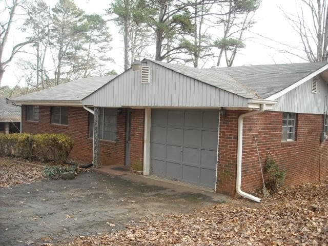 274 Weeks Road, Canton, GA 30114 — most recent listing photo
