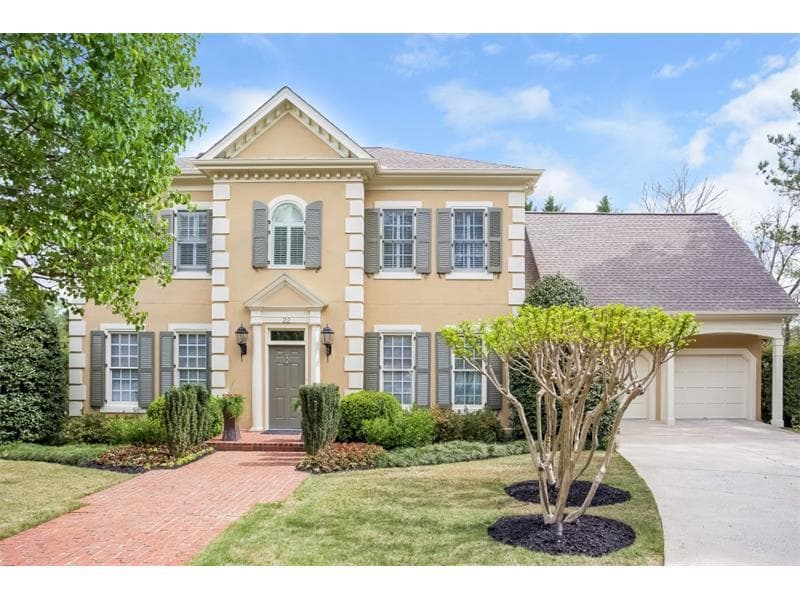 6 bedroom, 3,700 sq ft single family residence sold at 22 Rose Gate Drive, Atlanta, GA 30342