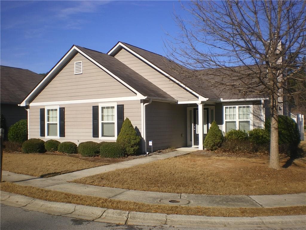 3 bedroom single family residence sold at 515 Walnut Woods Drive, Braselton, GA 30517