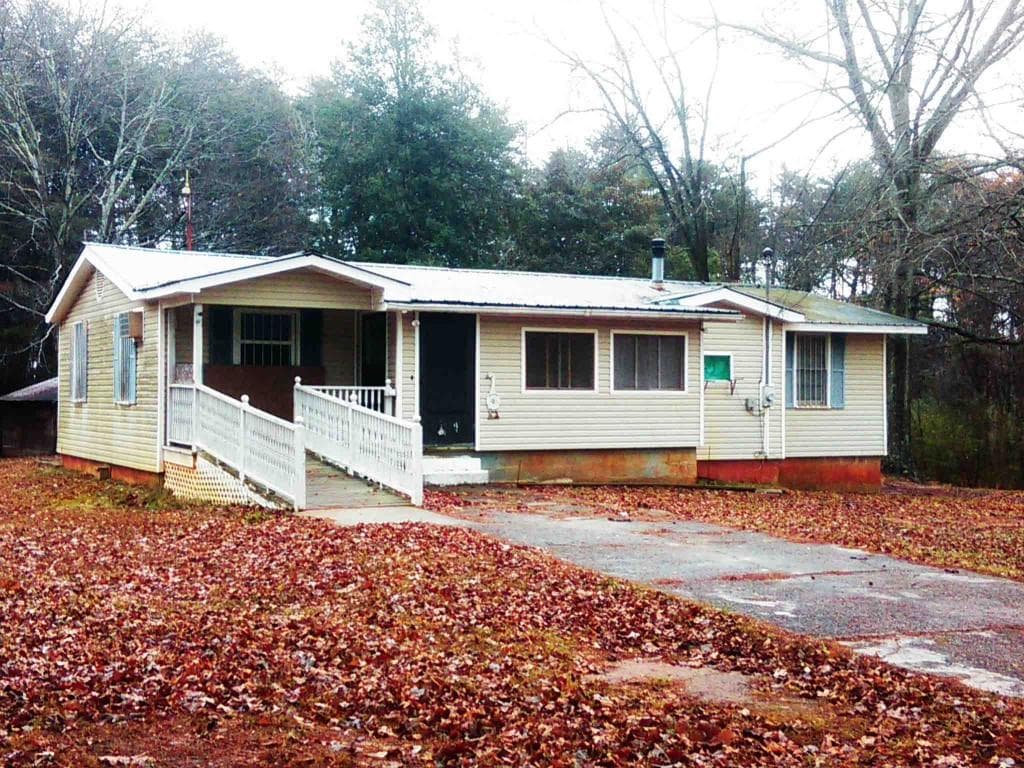 463 Tommy Cowart Road, Cleveland, GA 30528 — most recent listing photo