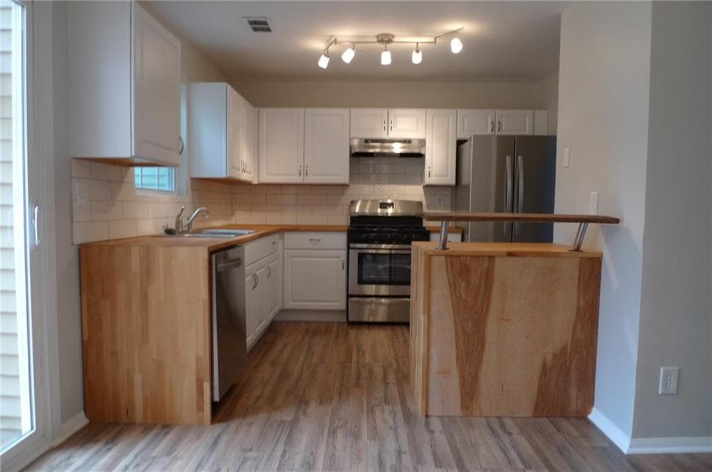 3944 Wolcott Circle, Doraville, GA 30340 — most recent listing photo
