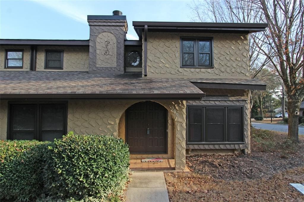 3691 Madrid Circle 3691, Peachtree Corners, GA 30092 — most recent listing photo