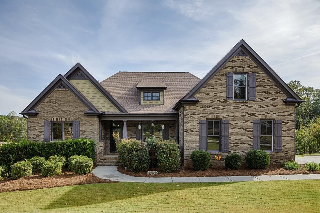 5 bedroom, 5,237 sq ft single family residence sold at 419 Juniper Court, Braselton, GA 30517