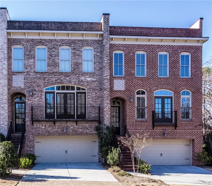 4 Arbor Way Drive 4, Decatur, GA 30030 — most recent listing photo