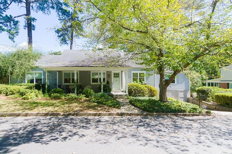 2 bedroom, 1,294 sq ft single family residence sold at 2195 Monterey Drive, Atlanta, GA 30318