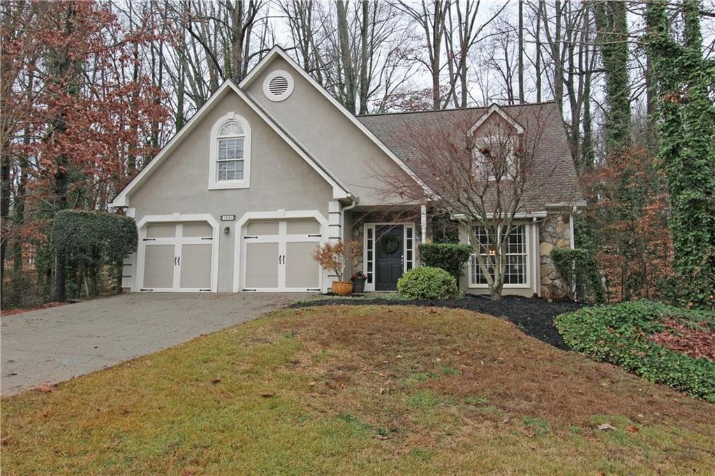 1890 North Creek Circle, Alpharetta, GA 30009 — most recent listing photo
