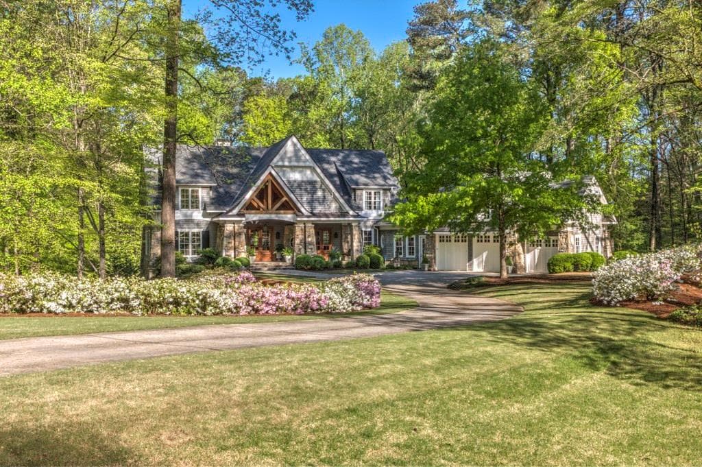6 bedroom single family residence sold at 377 Tara Trail, Sandy Springs, GA 30327