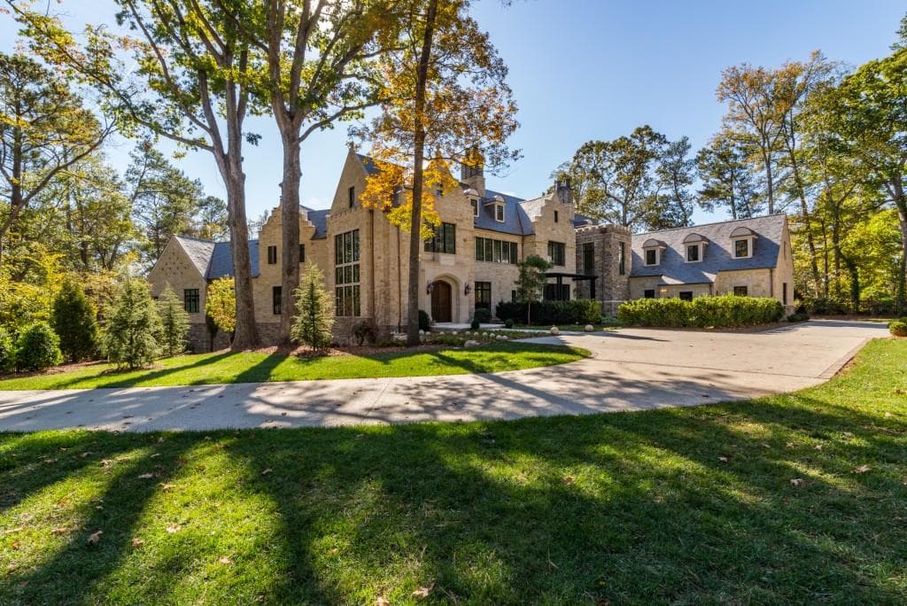 5 bedroom, 13,000 sq ft single family residence sold at 1150 W Garmon Road, Atlanta, GA 30327