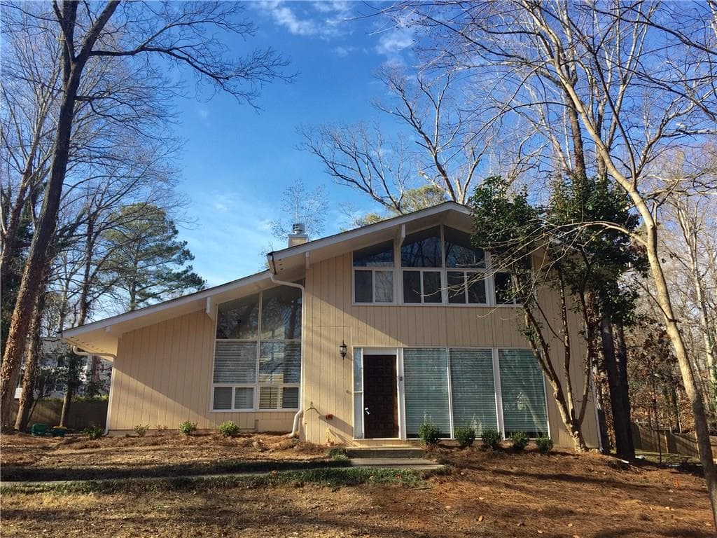 350 Willow Glen Court, Marietta, GA 30068 — most recent listing photo