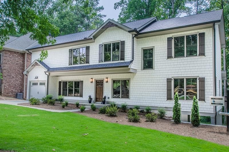 5 bedroom, 3,141 sq ft single family residence sold at 2122 Abby Lane, Atlanta, GA 30345