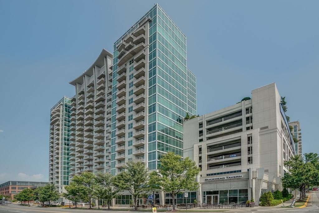 2 bedroom, 1,158 sq ft condominium sold at 250 Pharr Road 2005, Atlanta, GA 30305