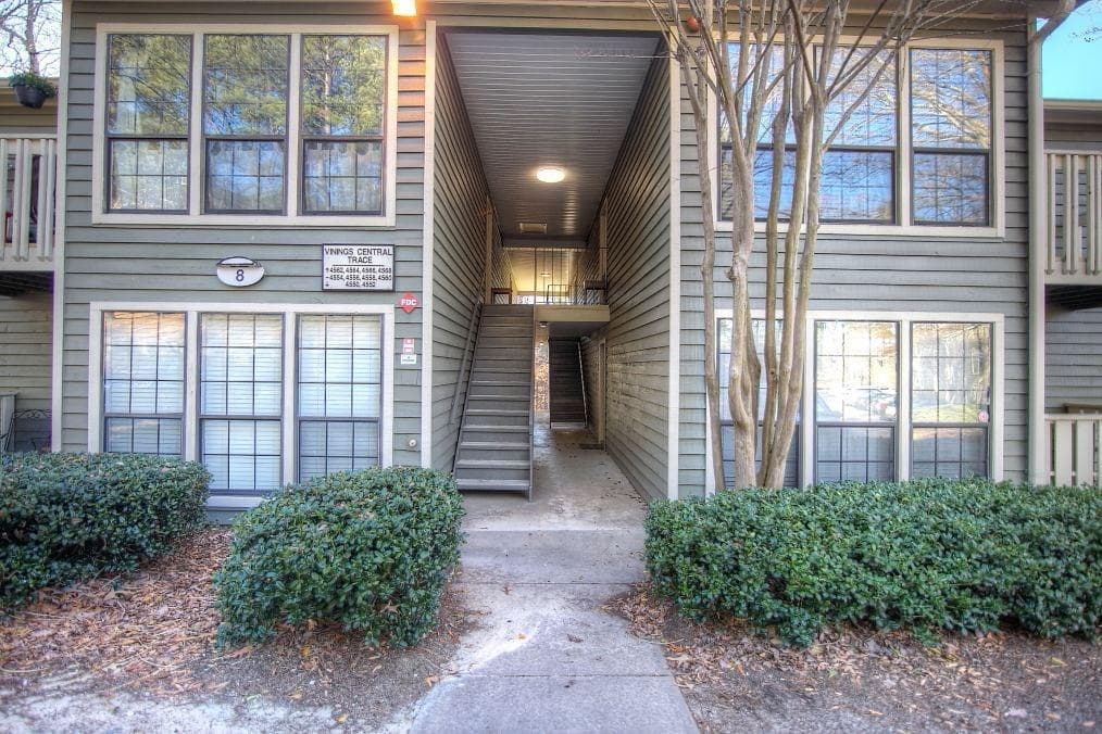 4562 Vinings Central Trace, Atlanta, GA 30339 — most recent listing photo
