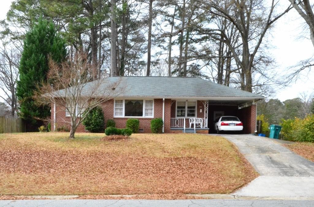 2780 Parkwood Road, Smyrna, GA 30080 — most recent listing photo