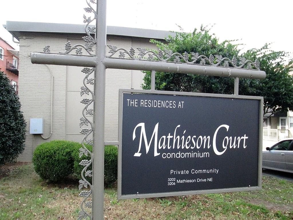 2 bedroom, 637 sq ft condominium sold at 3202 Mathieson Drive 2, Atlanta, GA 30305