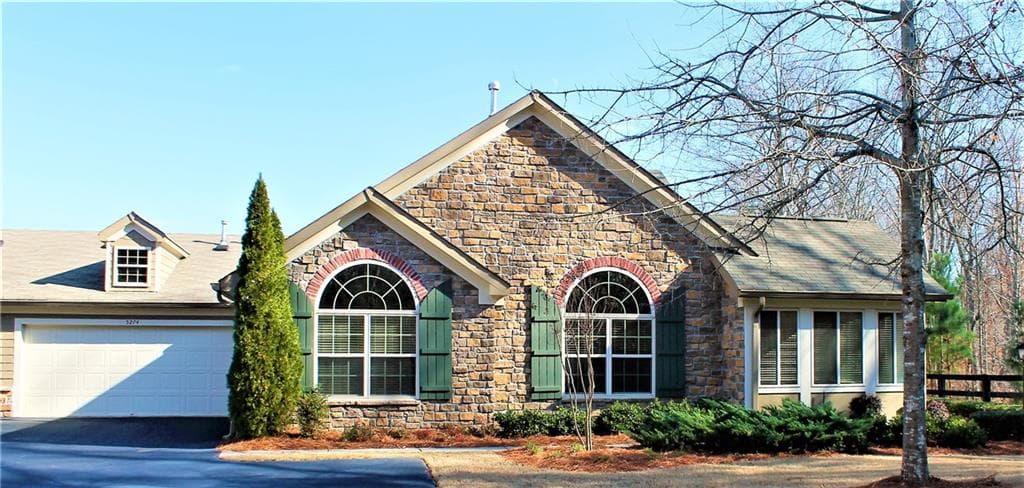 5274 Stone Village Circle 8, Kennesaw, GA 30152 — most recent listing photo
