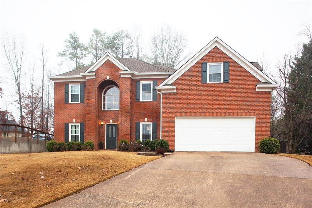 4 bedroom, 2,459 sq ft single family residence sold at 380 Belmont Chase Court, Alpharetta, GA 30005