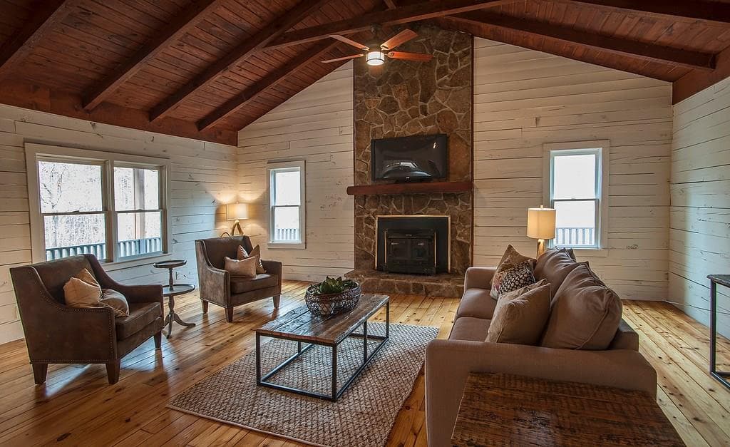 3 bedroom, 3,082 sq ft single family residence sold at 441 Hidden Branches Trail, Canton, GA 30115