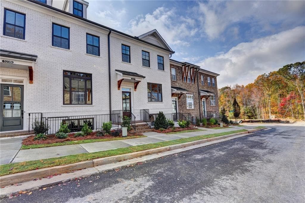 5231 Cresslyn Ridge, Johns Creek, GA 30005 — most recent listing photo