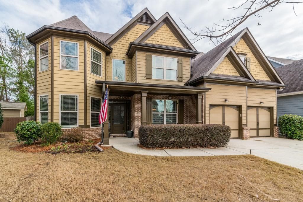 5 bedroom, 3,270 sq ft single family residence sold at 3233 Little Bear Lane, Buford, GA 30519