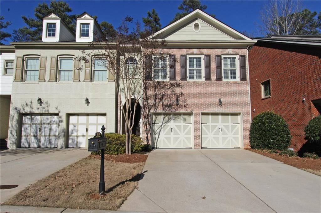 2626 Long Pointe, Roswell, GA 30076 — most recent listing photo