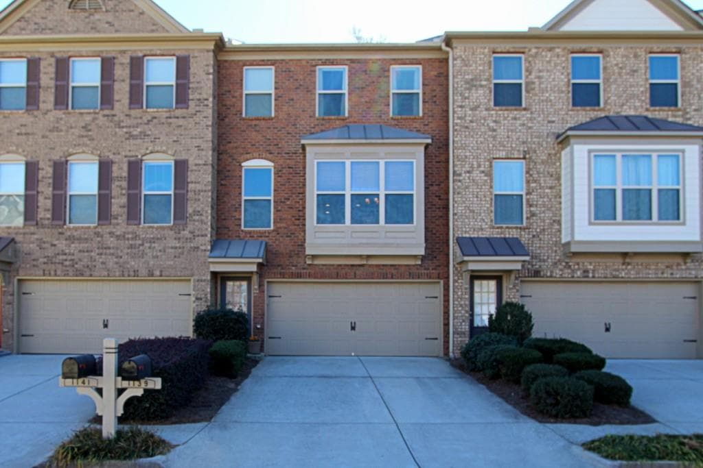3 bedroom, 2,614 sq ft townhouse sold at 1139 Laurel Valley Court, Buford, GA 30519