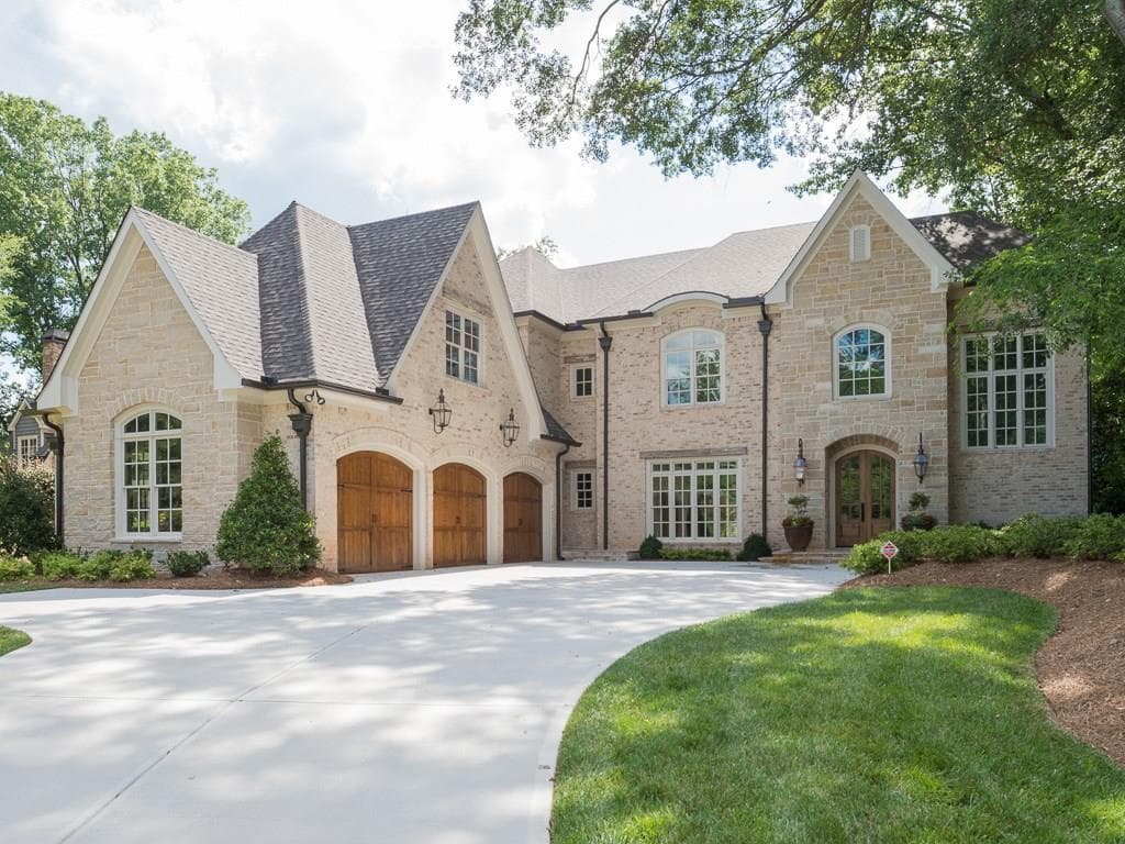 4794 Dudley Lane, Sandy Springs, GA 30327 — most recent listing photo