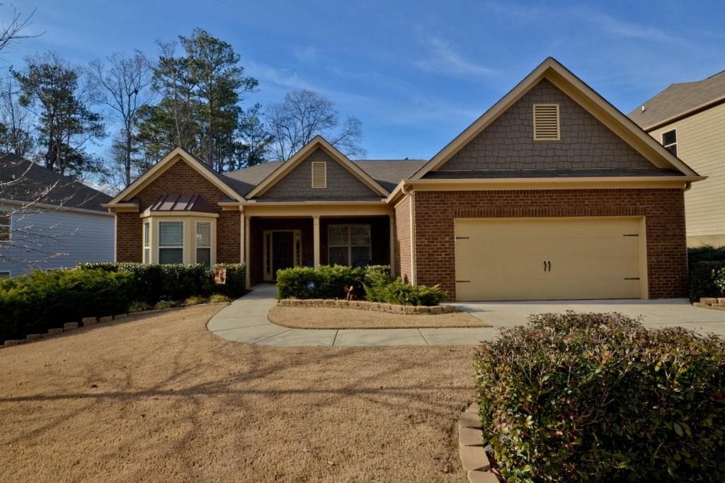 4 bedroom, 2,735 sq ft single family residence sold at 3026 Levinshire Way, Dacula, GA 30019