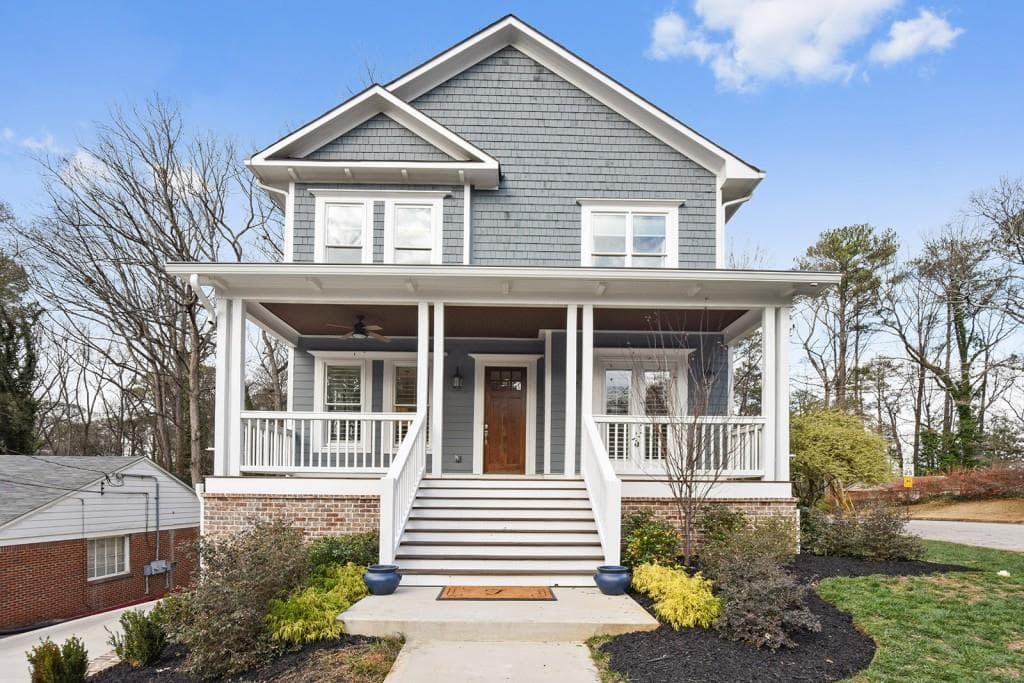 5 bedroom, 4,011 sq ft single family residence sold at 530 Wimbledon Road, Atlanta, GA 30324