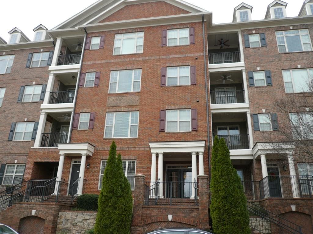 2300 Peachford Road 1303, Dunwoody, GA 30338 — most recent listing photo