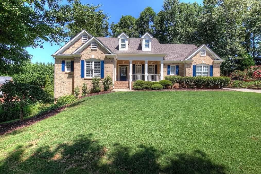 5 bedroom single family residence sold at 875 Carriage Lake Drive, Lawrenceville, GA 30046