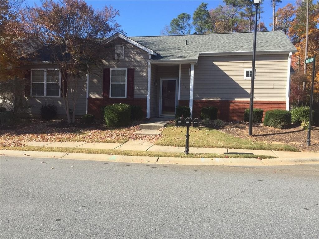 3 bedroom, 1,118 sq ft single family residence sold at 680 Windcroft Circle, Acworth, GA 30101