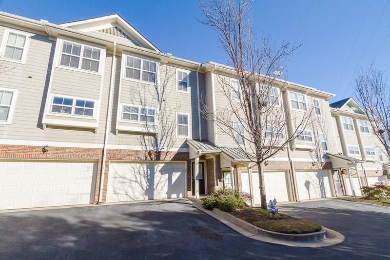 2 bedroom, 1,172 sq ft townhouse sold at 322 Carlyle Park Drive, Atlanta, GA 30307