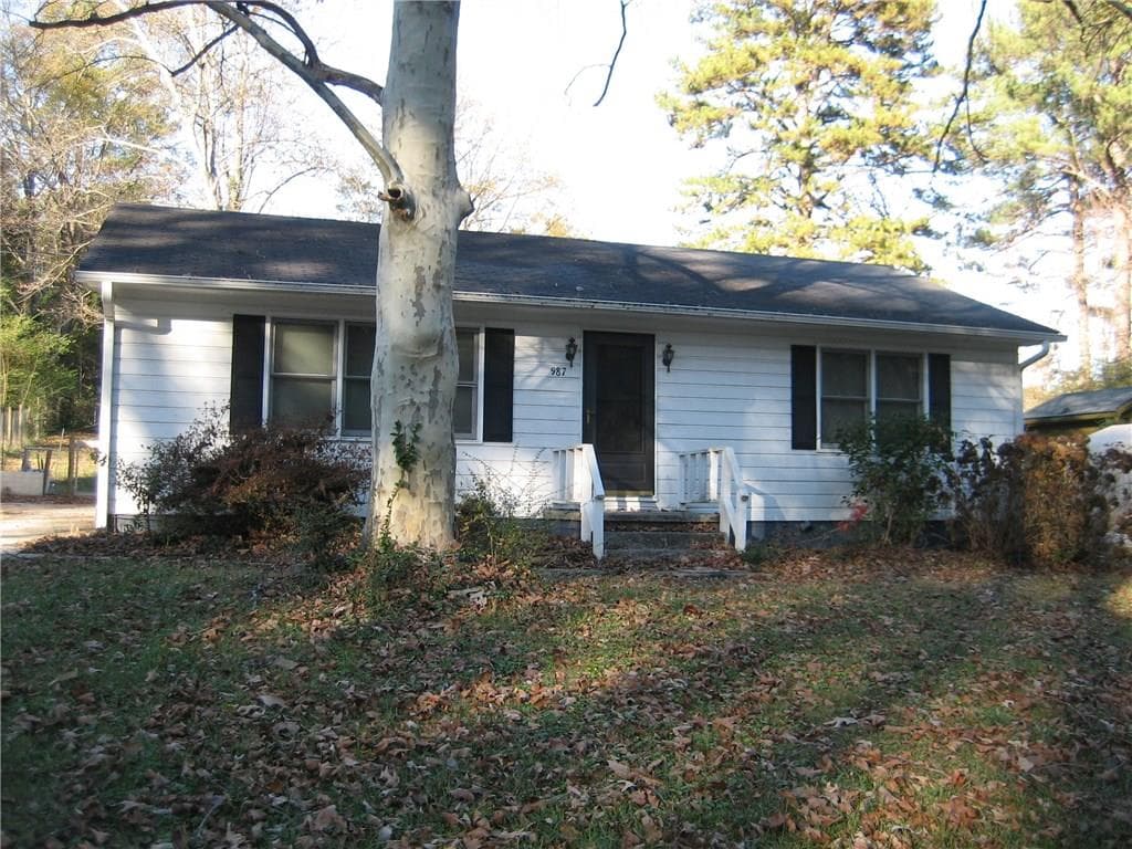 987 Springdale Drive, Marietta, GA 30062 — most recent listing photo