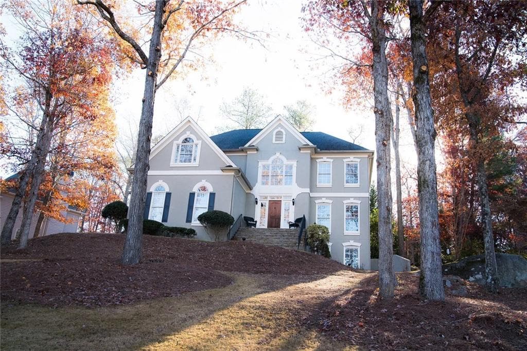 6 bedroom, 3,262 sq ft single family residence sold at 4548 Cabinwood Turn, Douglasville, GA 30135