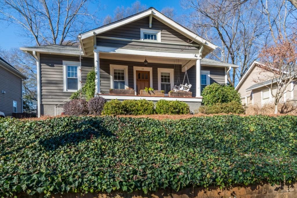 3 bedroom, 1,842 sq ft single family residence sold at 25 ROGERS Street, Atlanta, GA 30317