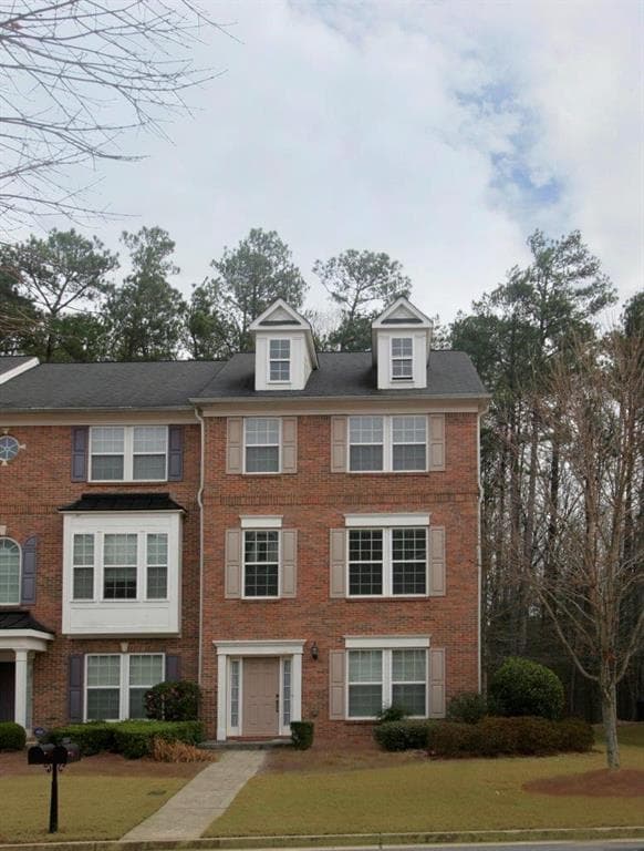 3 bedroom townhouse sold at 3314 Chastain Gardens Drive, Kennesaw, GA 30144