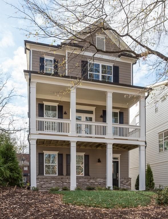 4 bedroom, 2,811 sq ft single family residence sold at 1072 Snyder Street, Atlanta, GA 30318