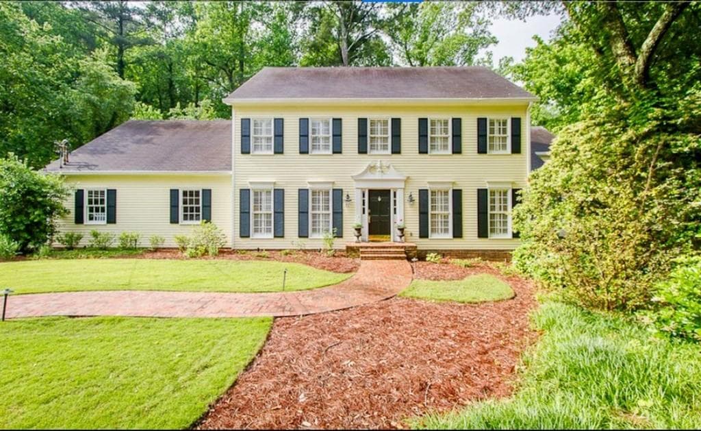 5 bedroom single family residence sold at 3337 Kilby Place, Atlanta, GA 30327