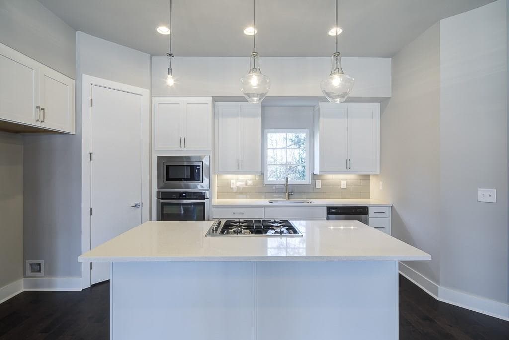 3 bedroom townhouse sold at 731 Taylor Court 26, Atlanta, GA 30324