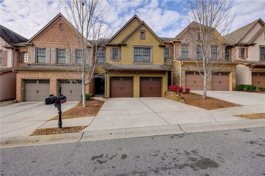 4906 Berkeley Oak Circle, Norcross, GA 30092 — most recent listing photo