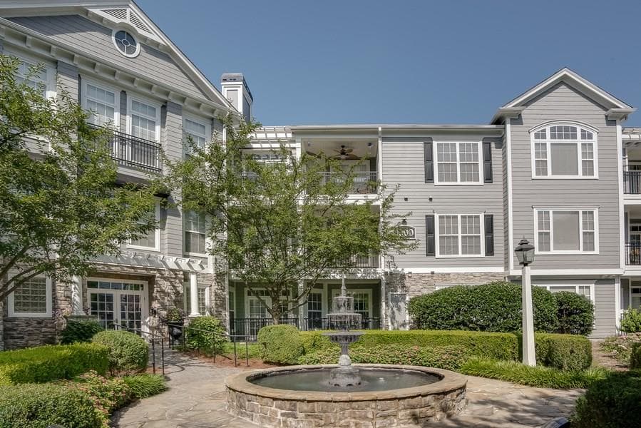 2 bedroom, 1,250 sq ft condominium sold at 4100 Paces Walk 1110, Atlanta, GA 30339