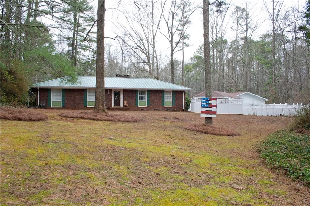 3 bedroom, 1,819 sq ft single family residence sold at 393 Little Avenue, Jasper, GA 30143