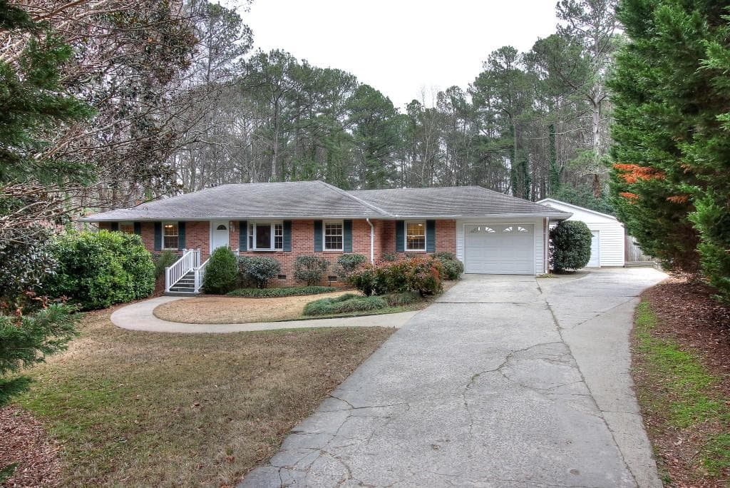 2150 Clearwater Drive, Marietta, GA 30067 — most recent listing photo