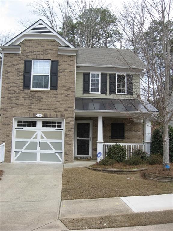 2 bedroom, 1,304 sq ft townhouse sold at 126 Oakview Passage, Canton, GA 30114