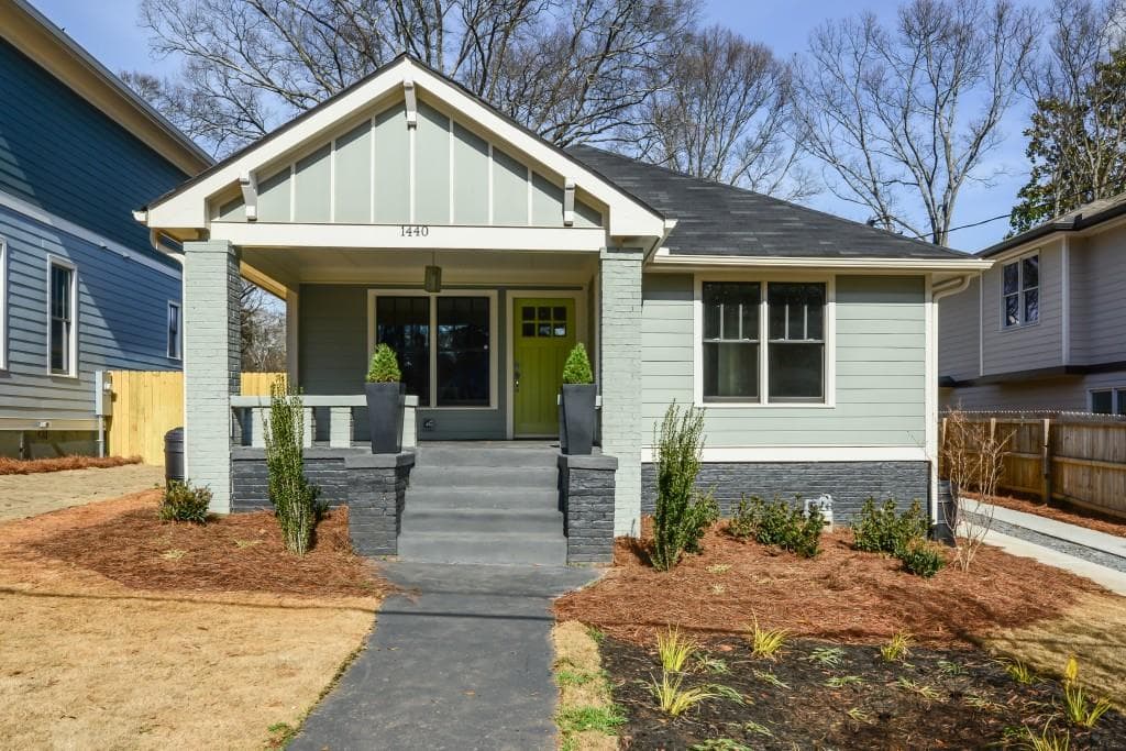 4 bedroom, 3,000 sq ft single family residence sold at 1440 Newton Avenue, Atlanta, GA 30316