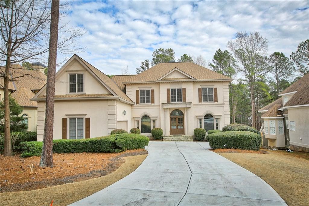 5 bedroom, 5,227 sq ft single family residence sold at 3020 Compton Court, Alpharetta, GA 30022