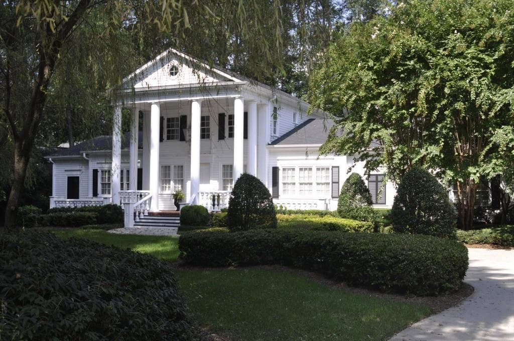 1690 Brandon Hall Drive, Sandy Springs, GA 30350 — most recent listing photo