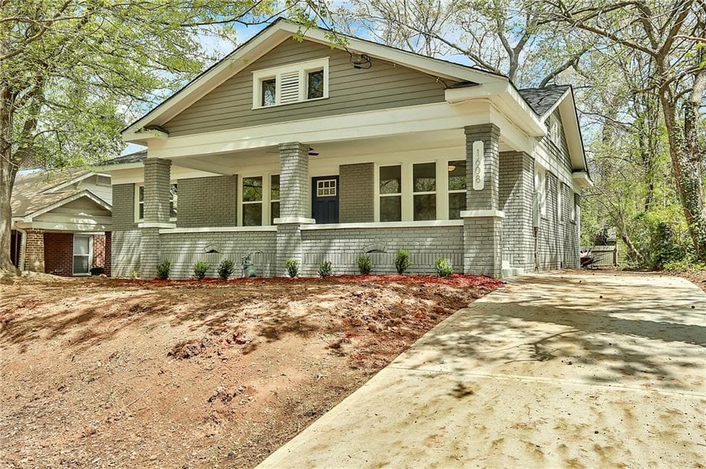3 bedroom, 1,408 sq ft single family residence sold at 1608 Melrose Drive, Atlanta, GA 30310