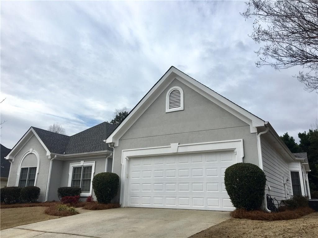 3 bedroom, 2,121 sq ft single family residence sold at 720 Gates Lane, Alpharetta, GA 30022